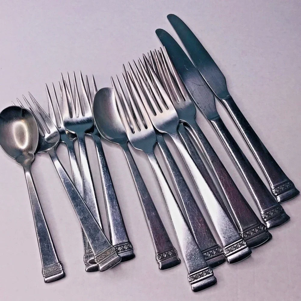 Oneida Athena Stainless Flatware Set of 14 pcs Dinner Fork Sugar spoon knife